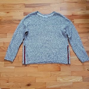 Reitmans sweater with side zippers